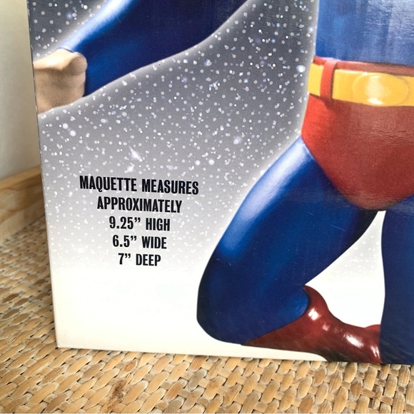DC Comics Direct All-Star Superman DVD Maquette Statue - Picture 13 of 15
